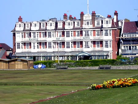 Walpole Bay Hotel 1.jpg