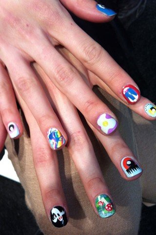 meadhamnails_V_22feb12_PR_b_320x480.jpg